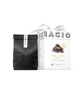 Uno al día único of dark chocolate